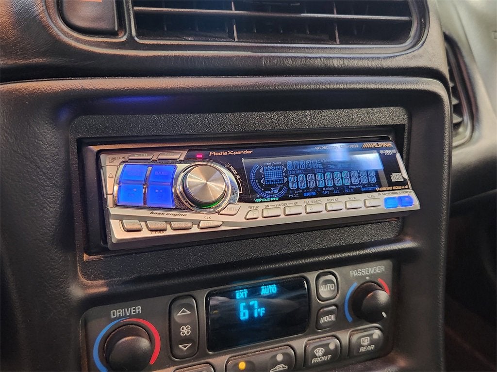 2000 Chevrolet Corvette Base