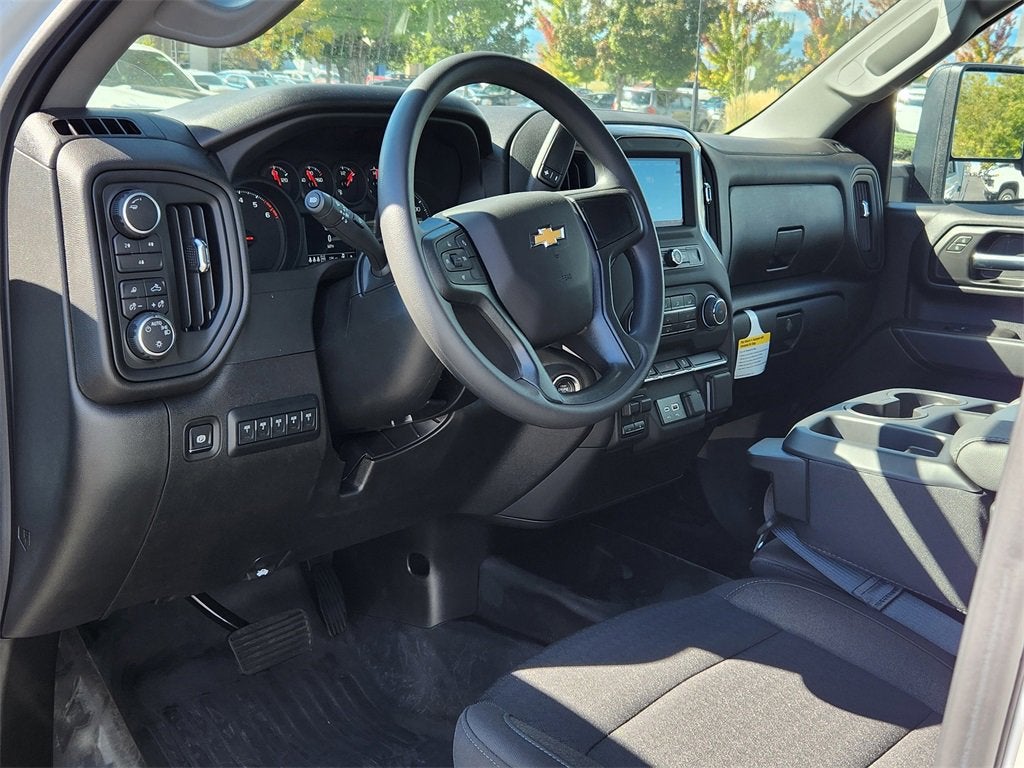 2025 Chevrolet Silverado 3500 HD WT