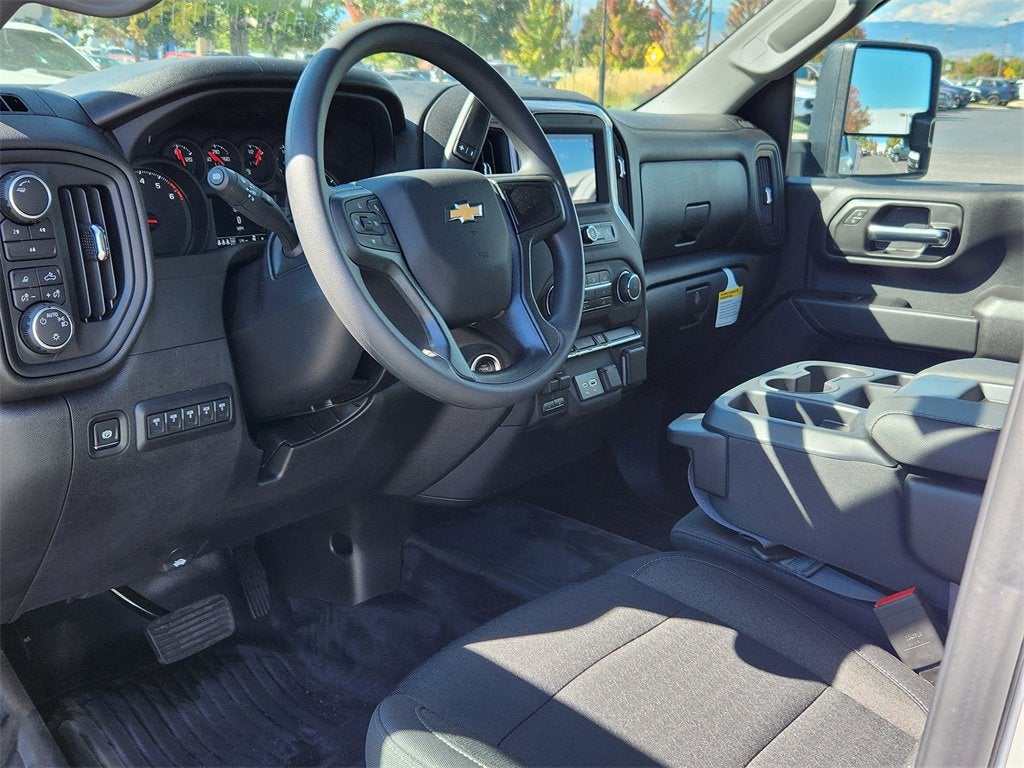 2025 Chevrolet Silverado 3500 HD WT