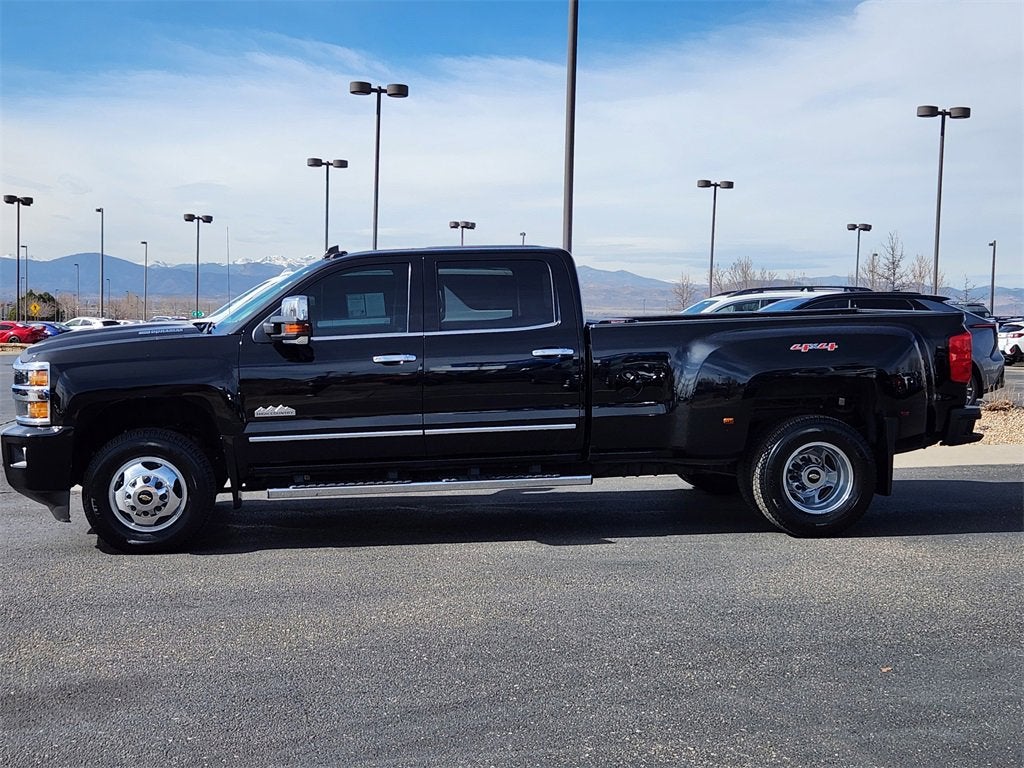 2017 Chevrolet Silverado 3500 HD High Country