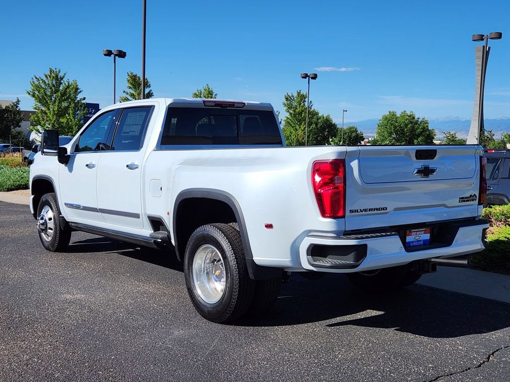 2026 Chevrolet Silverado 3500 HD High Country DRW