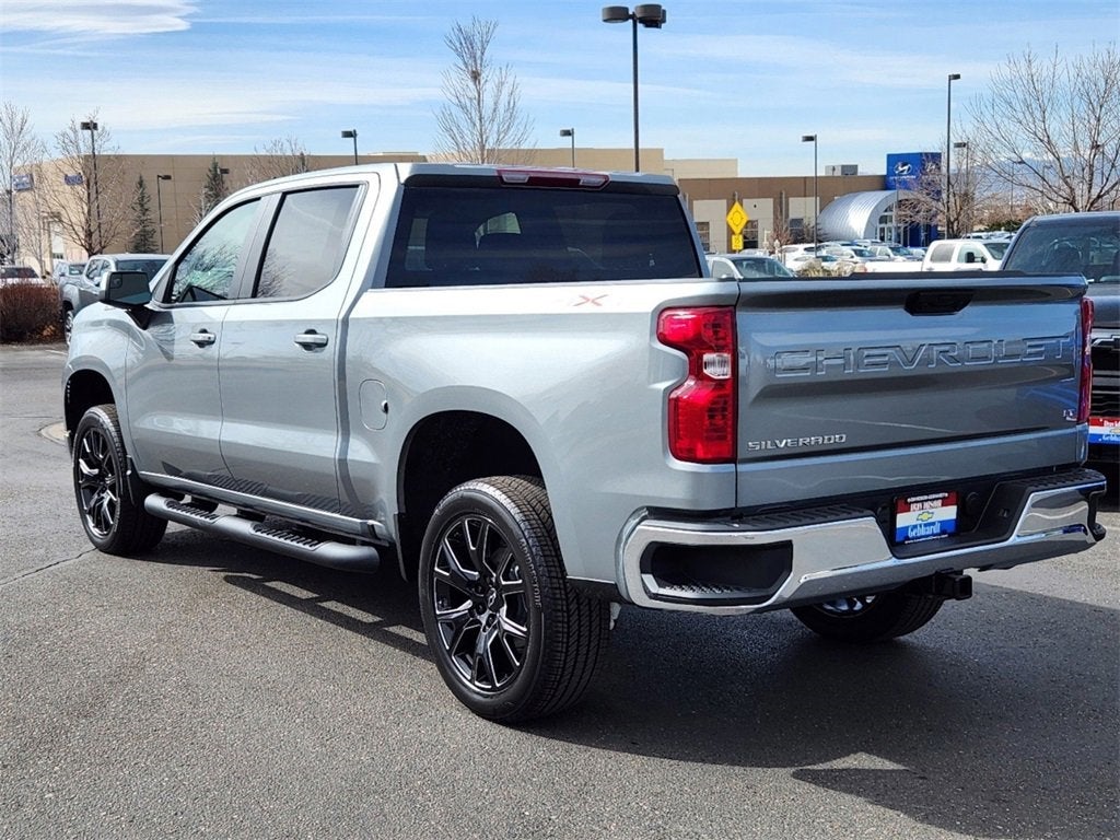 2025 Chevrolet Silverado 1500 LT