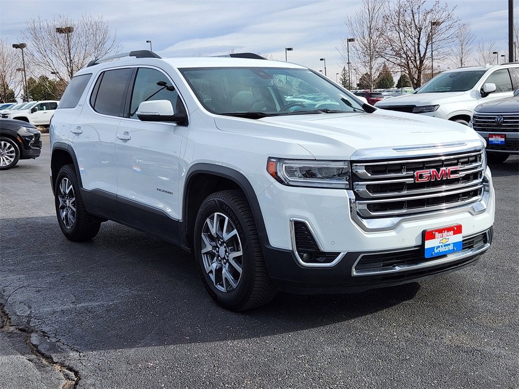 2023 GMC Acadia SLT