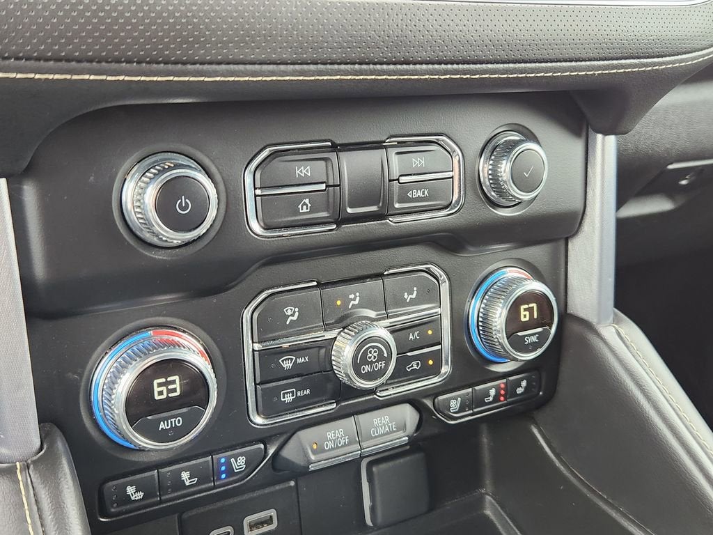 2024 GMC Yukon SLT