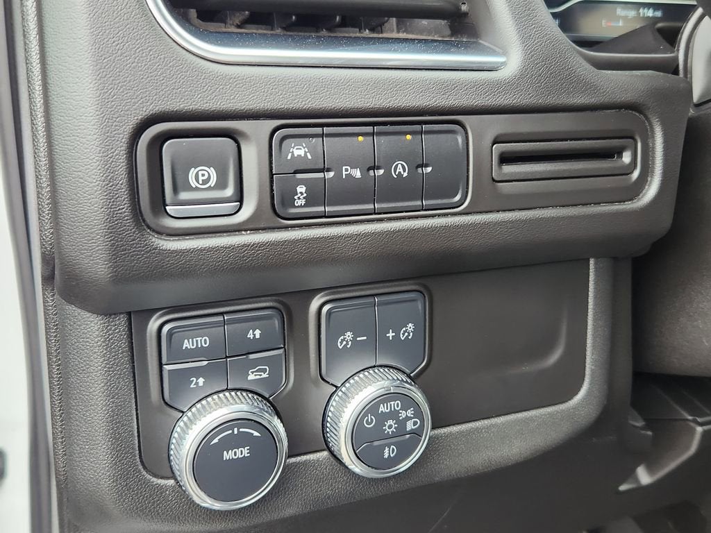 2024 GMC Yukon SLT