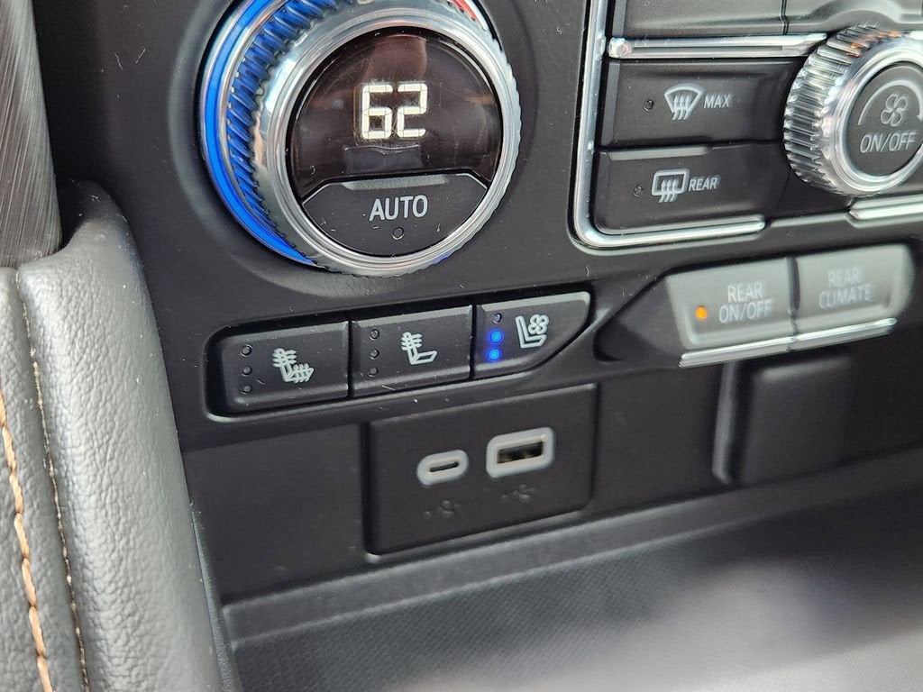 2024 GMC Yukon AT4
