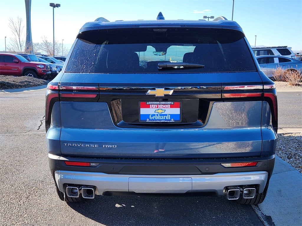 2026 Chevrolet Traverse LT