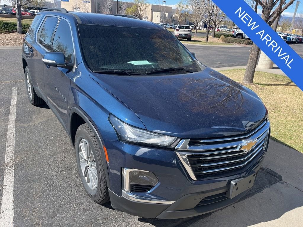 2023 Chevrolet Traverse LT Cloth