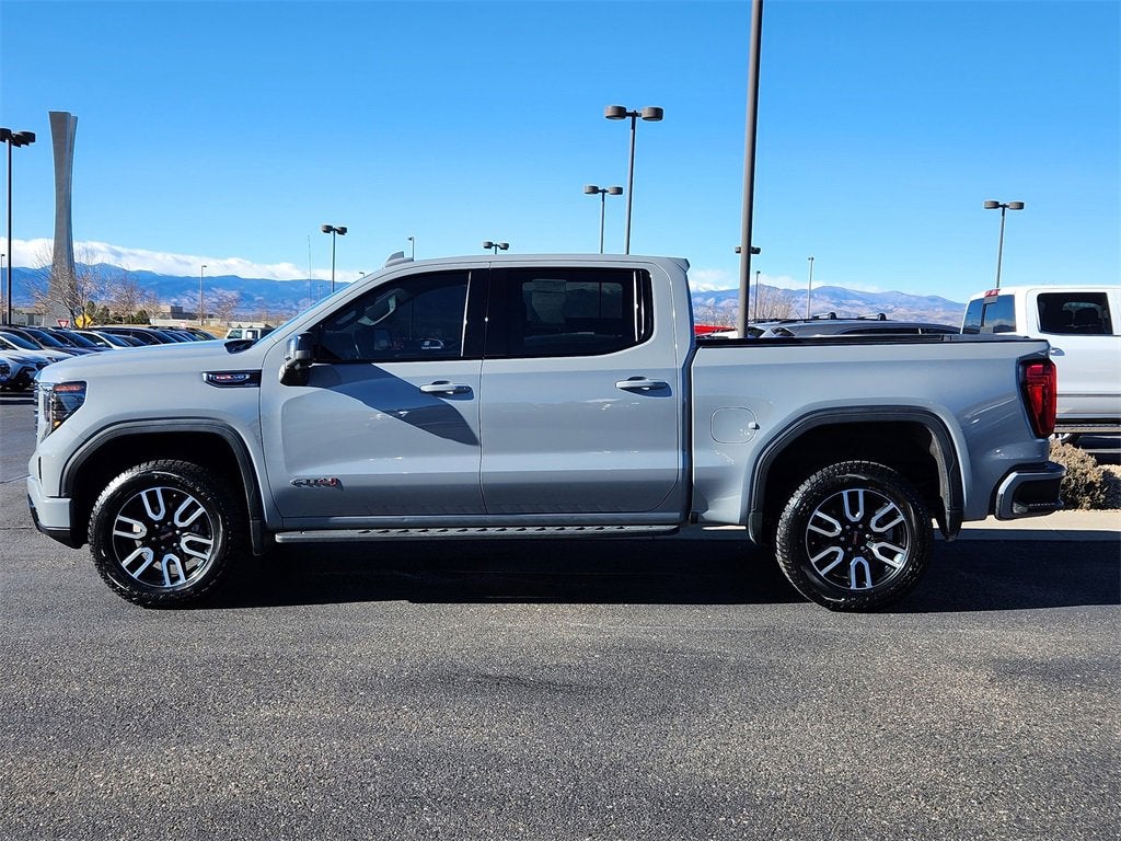 2024 GMC Sierra 1500 AT4