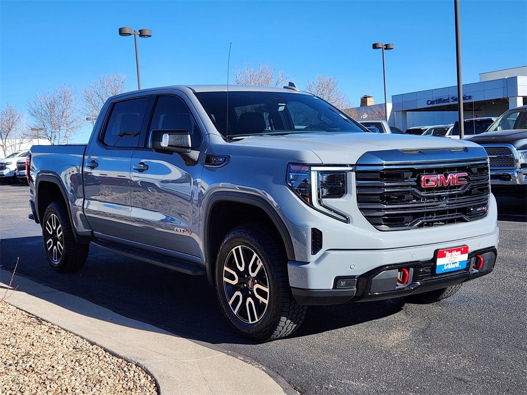 2024 GMC Sierra 1500 AT4