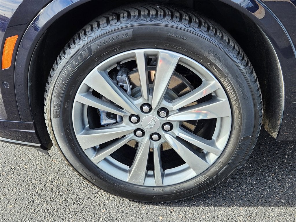 2022 Cadillac XT6 Premium Luxury