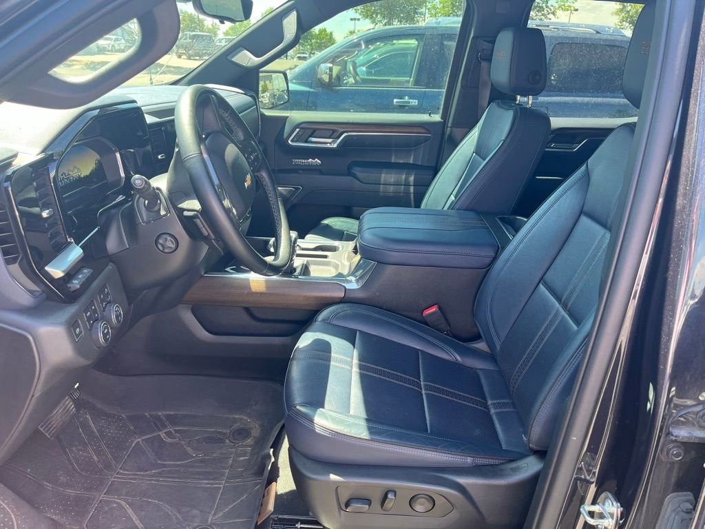 2023 Chevrolet Silverado 1500 High Country