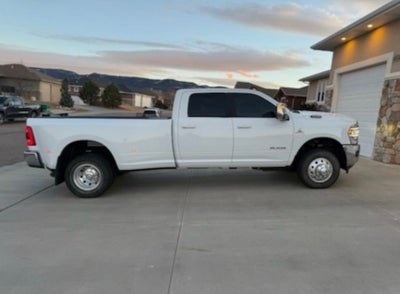 2024 RAM 3500 Laramie Crew Cab 4x4 8' Box