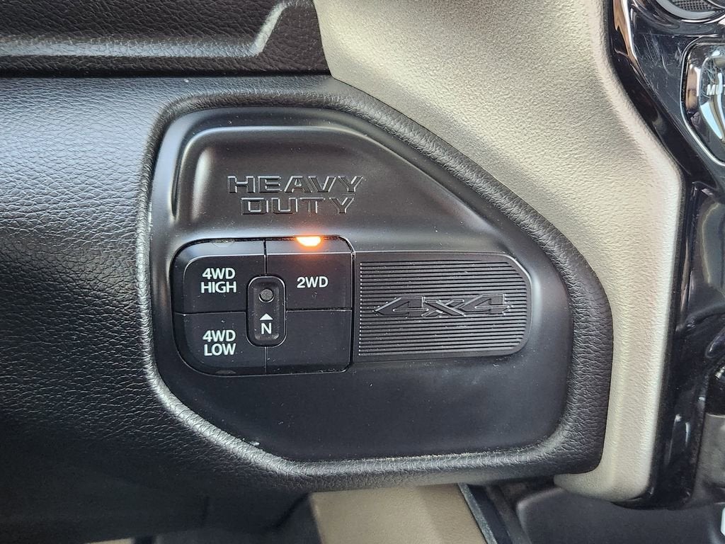 2024 RAM 3500 Laramie Crew Cab 4x4 8' Box