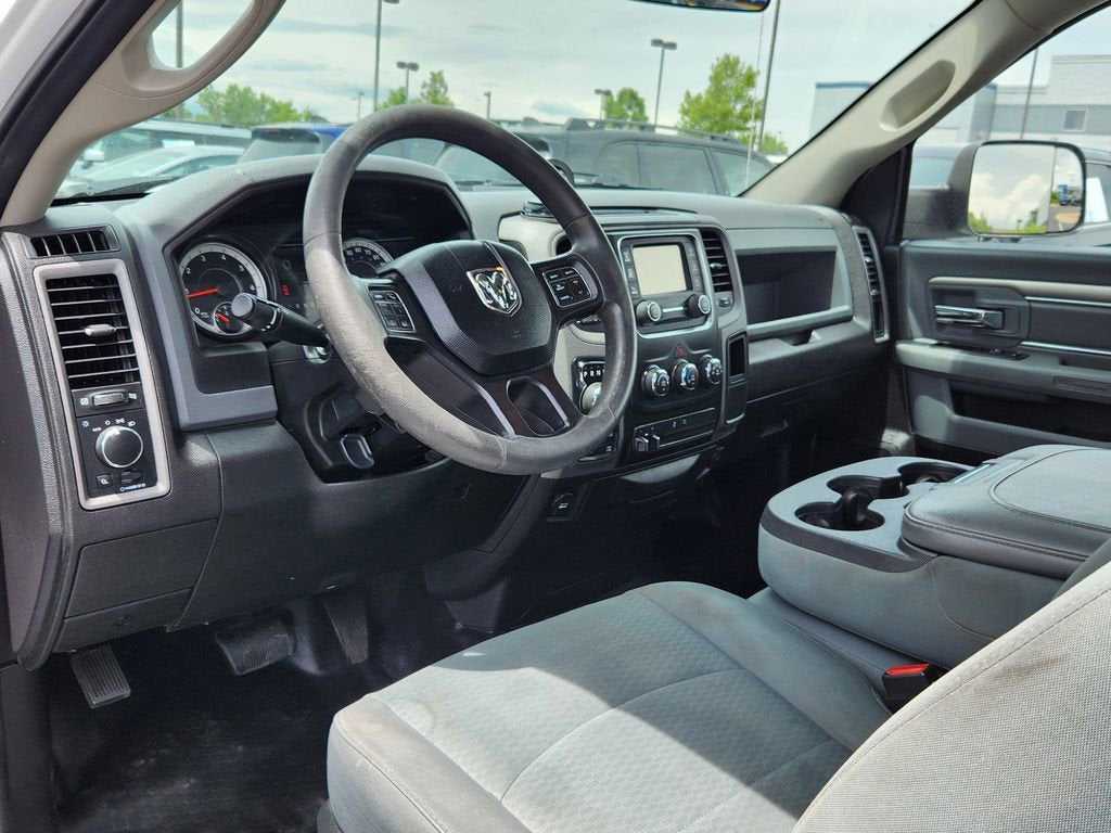 2019 RAM 1500 Classic Tradesman Regular Cab 4x4 8' Box