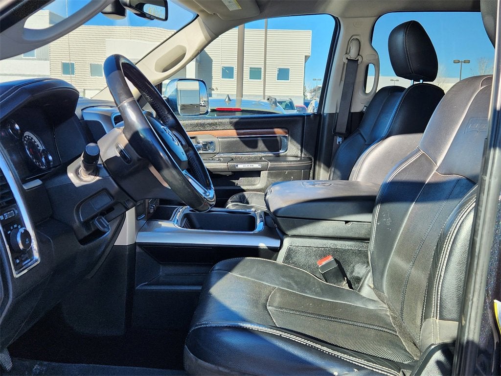 2018 RAM 2500 Laramie Crew Cab 4x4 6'4" Box