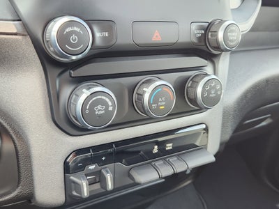 2024 RAM 2500 Tradesman Crew Cab 4x4 8' Box