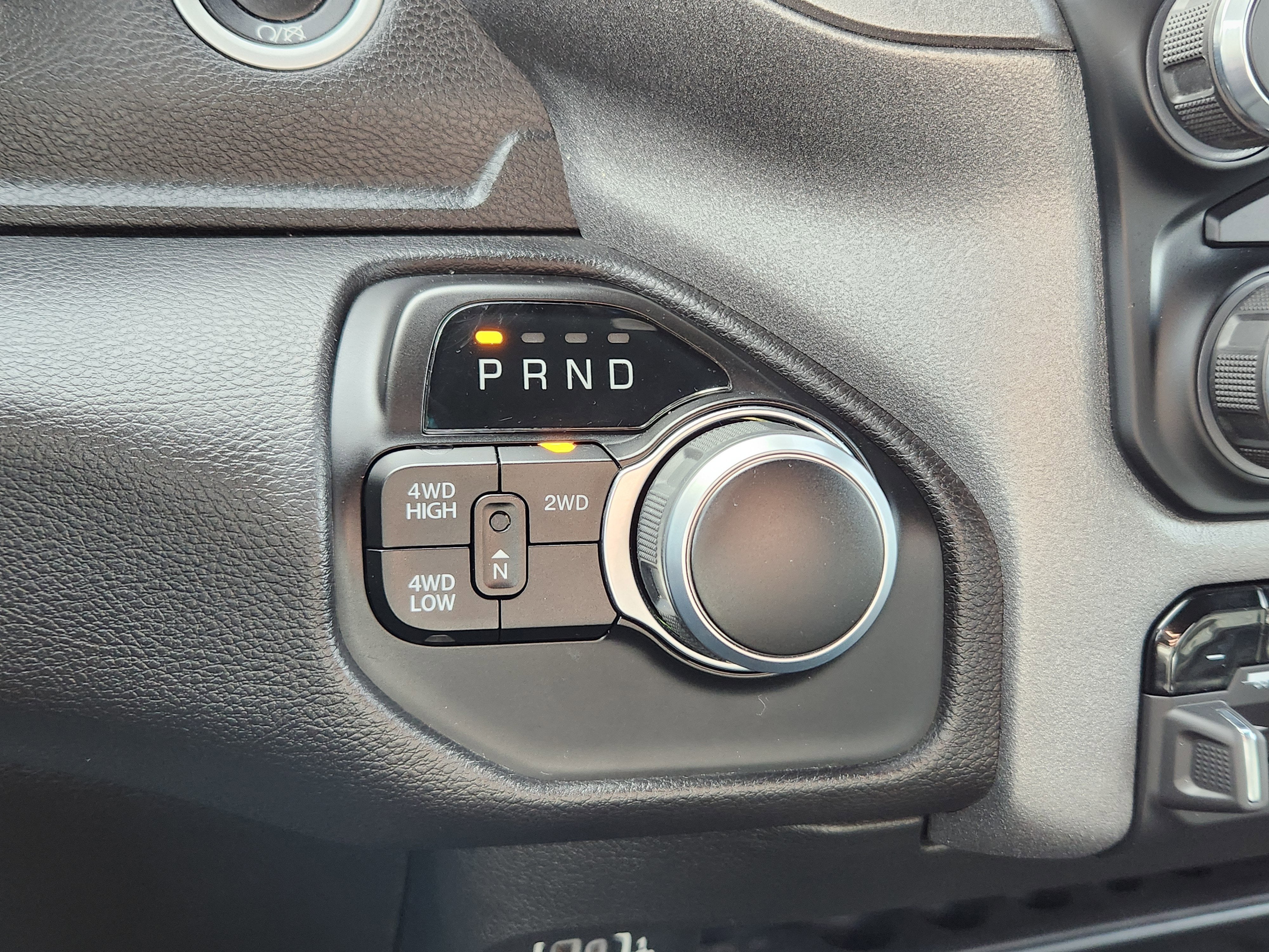 2024 RAM 2500 Tradesman Crew Cab 4x4 8' Box