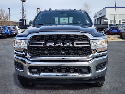 2024 RAM 2500 Tradesman Crew Cab 4x4 8' Box