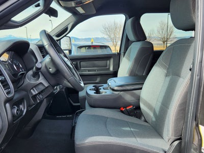 2024 RAM 2500 Tradesman Crew Cab 4x4 8' Box