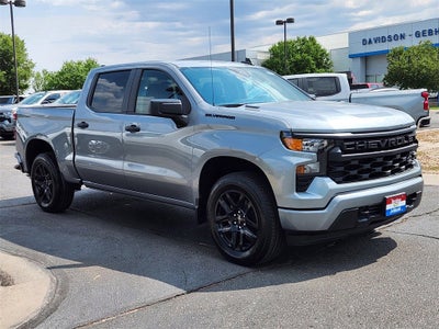 2025 Chevrolet Silverado 1500 Custom