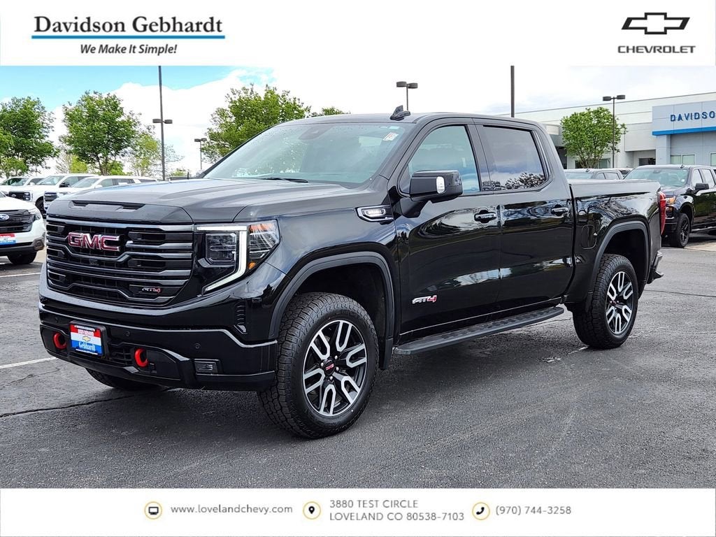 2025 GMC Sierra 1500 AT4