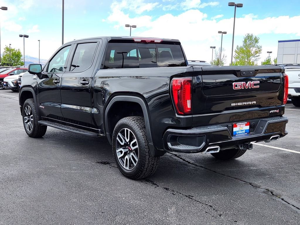 2025 GMC Sierra 1500 AT4