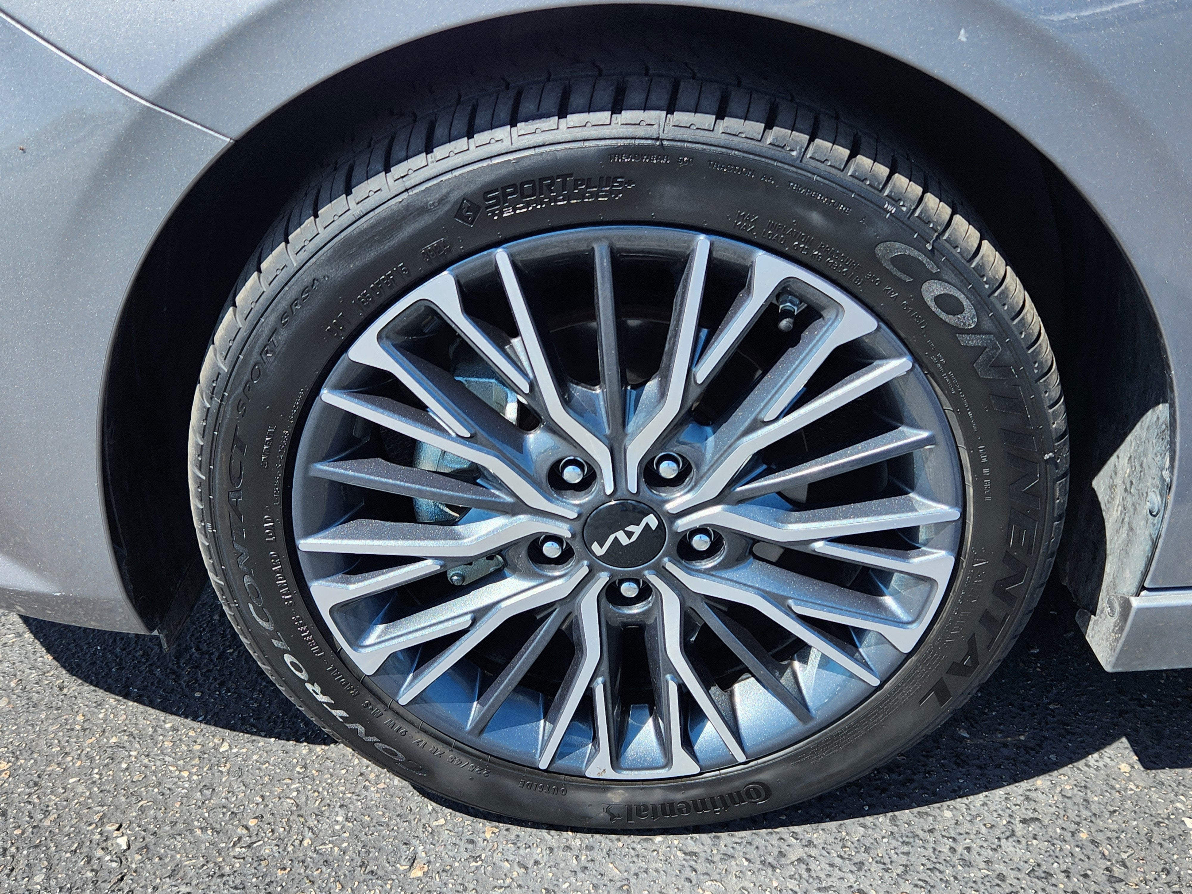 2023 Kia Forte GT-Line