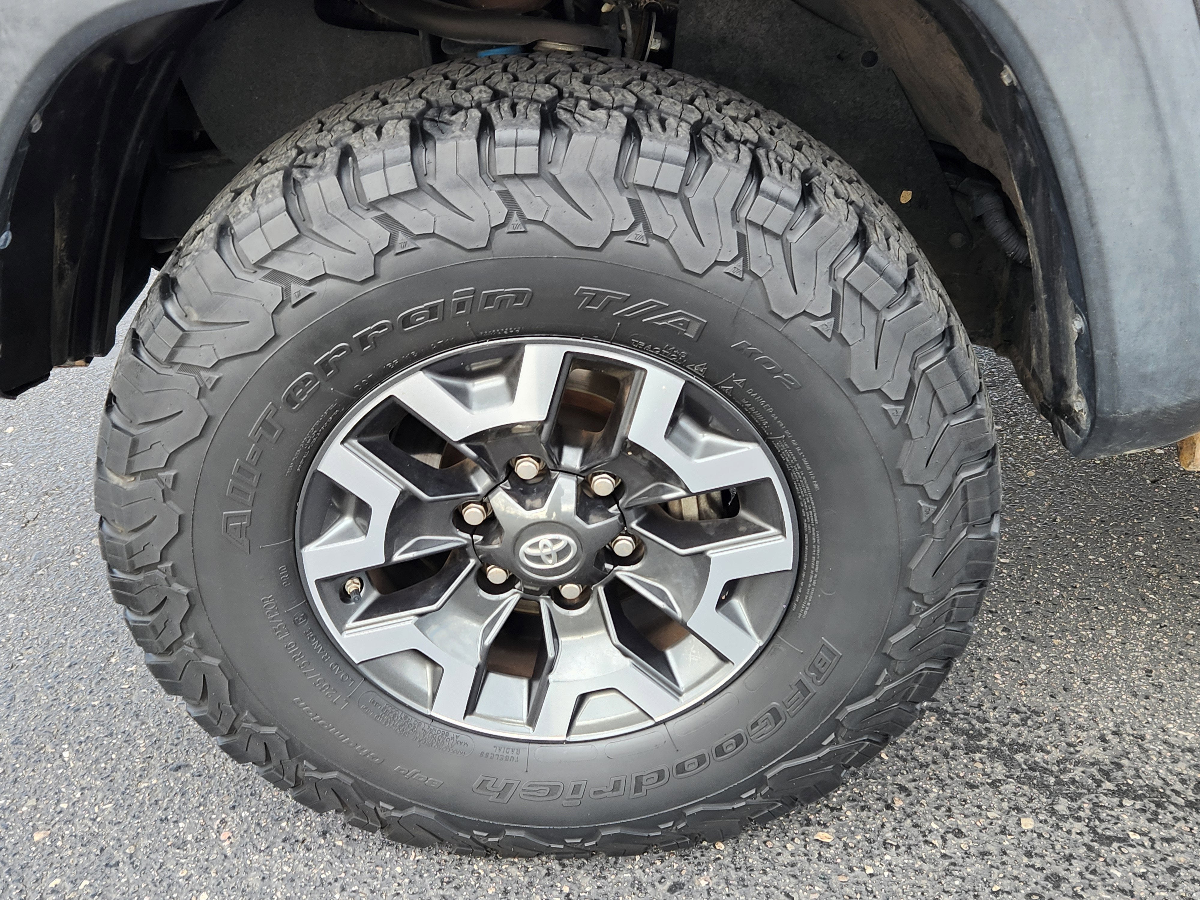 2018 Toyota Tacoma SR