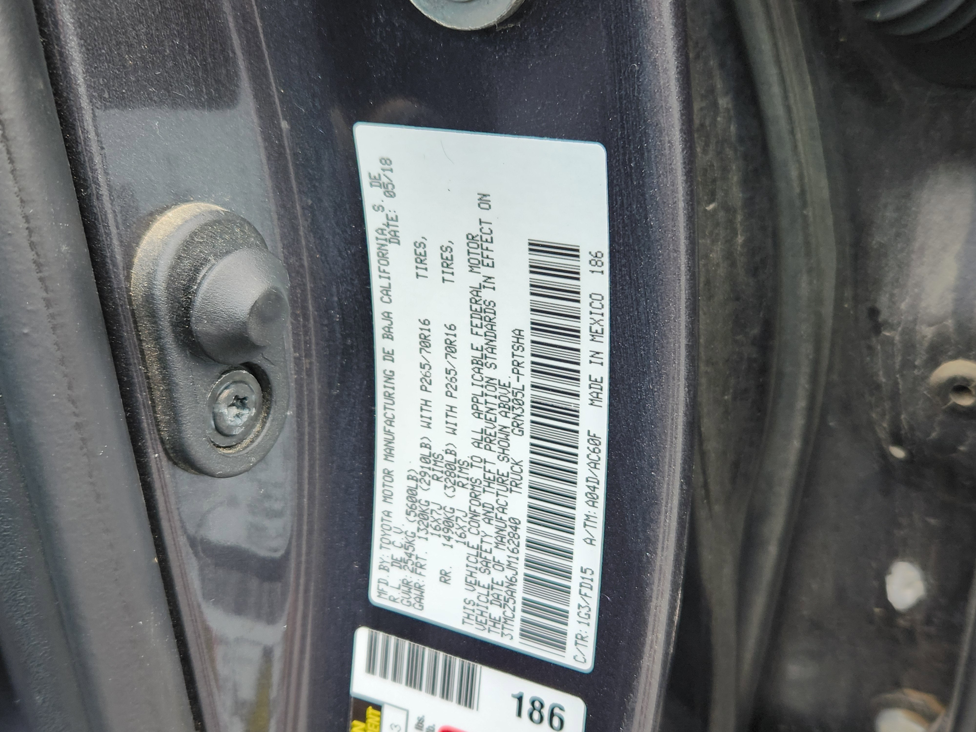 2018 Toyota Tacoma SR