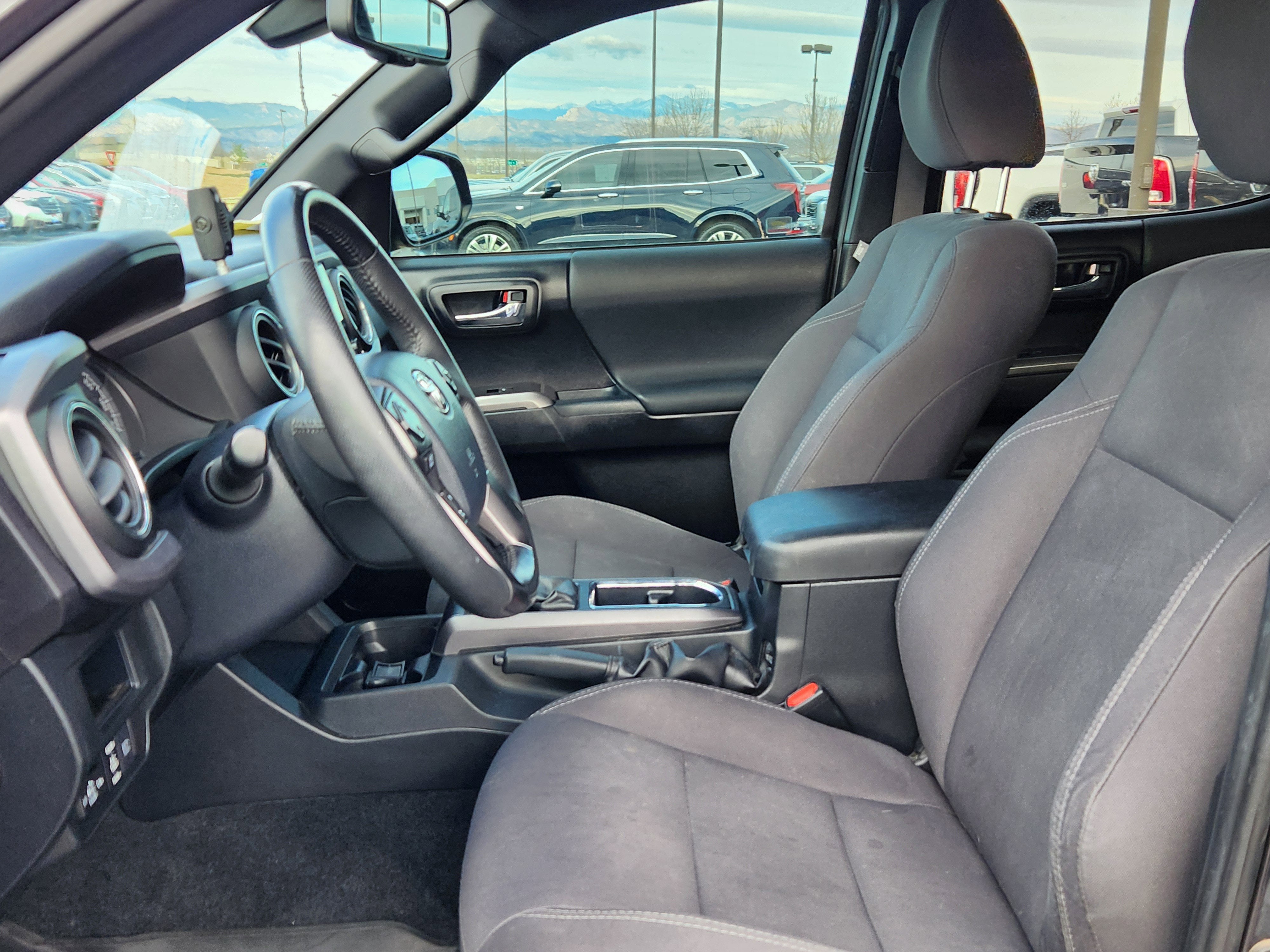 2018 Toyota Tacoma SR