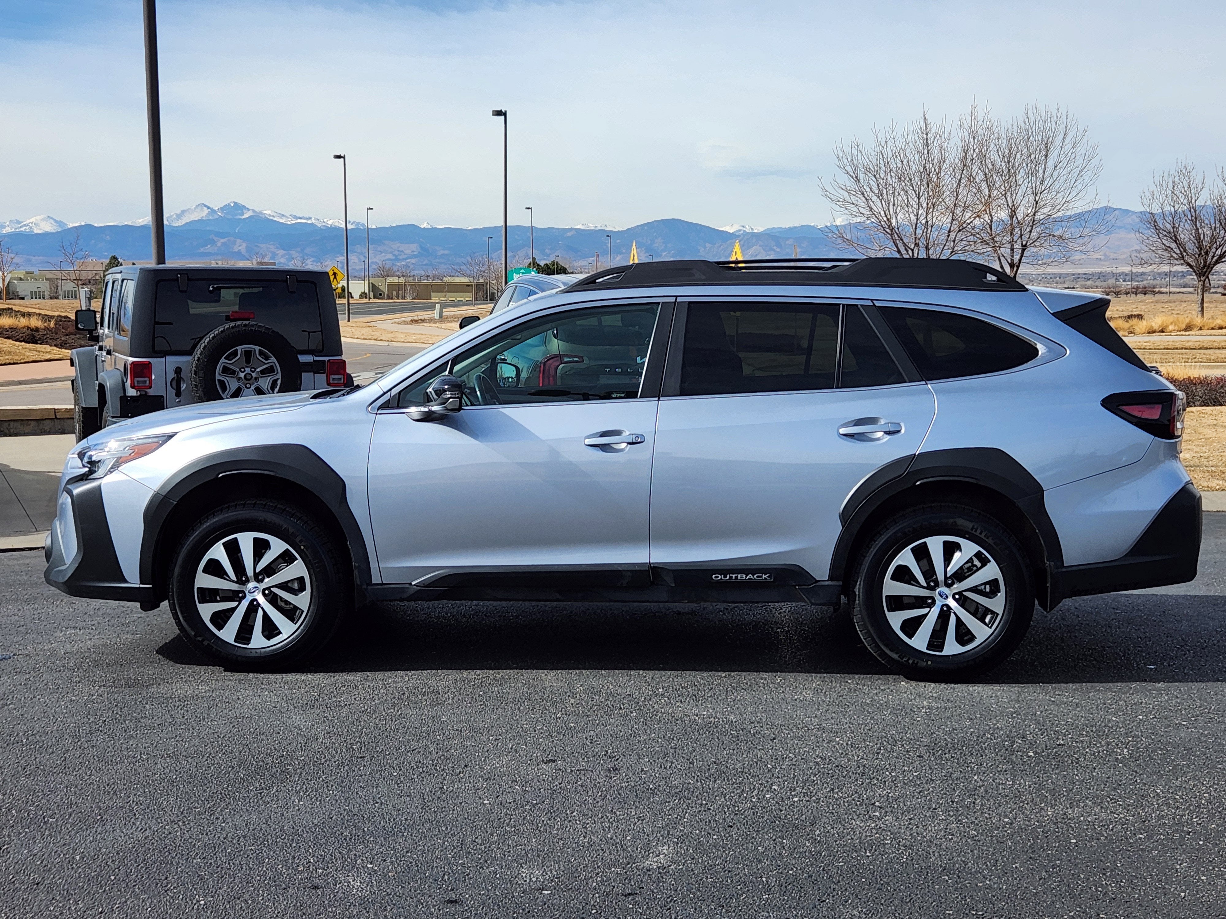 2024 Subaru Outback Premium