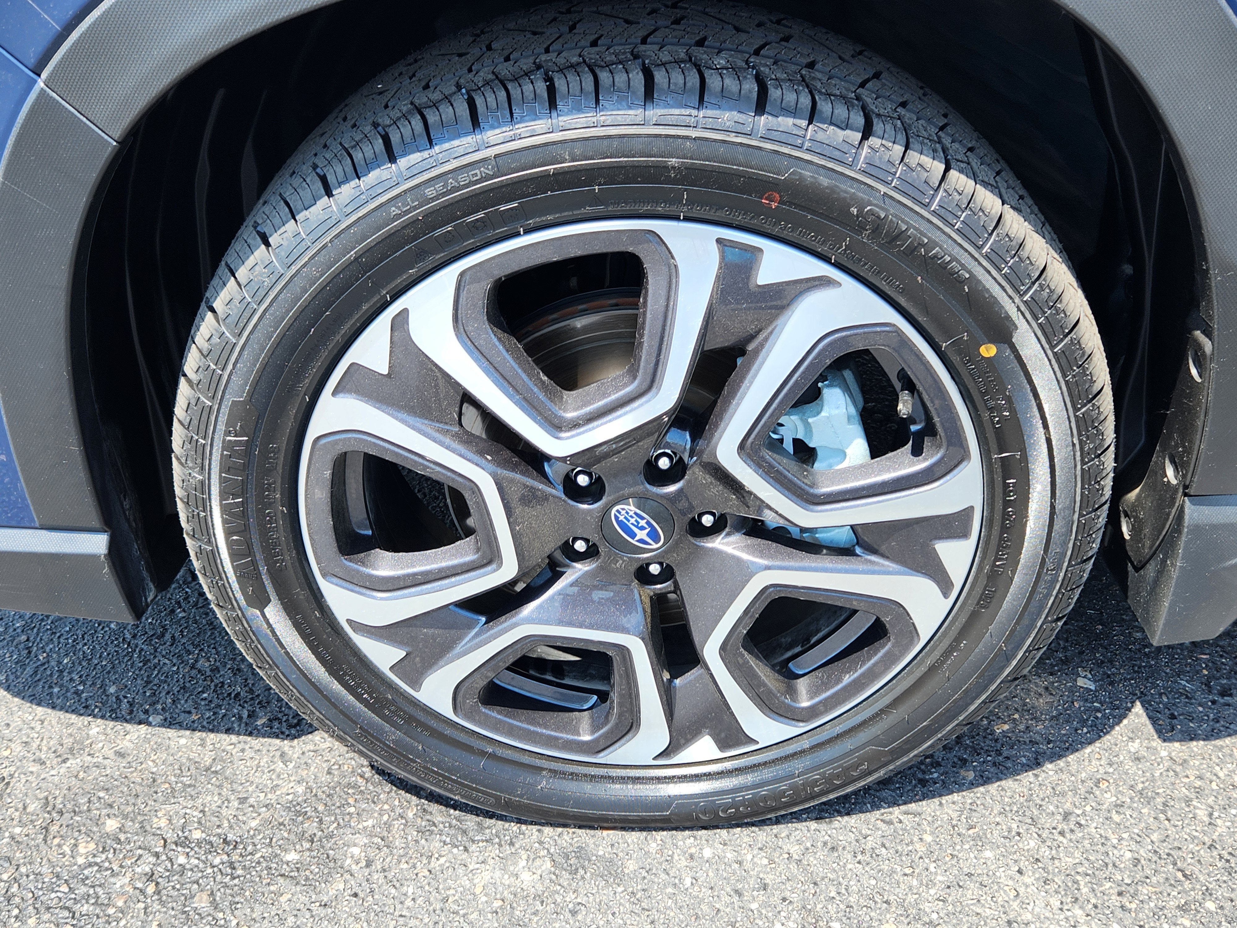 2023 Subaru Ascent Limited 8-Passenger