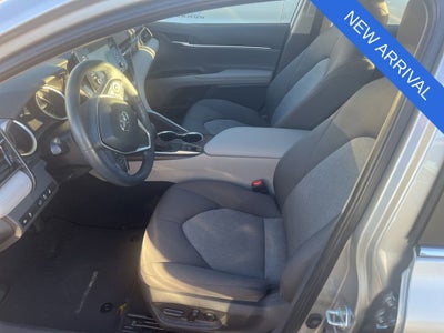2022 Toyota Camry LE AWD
