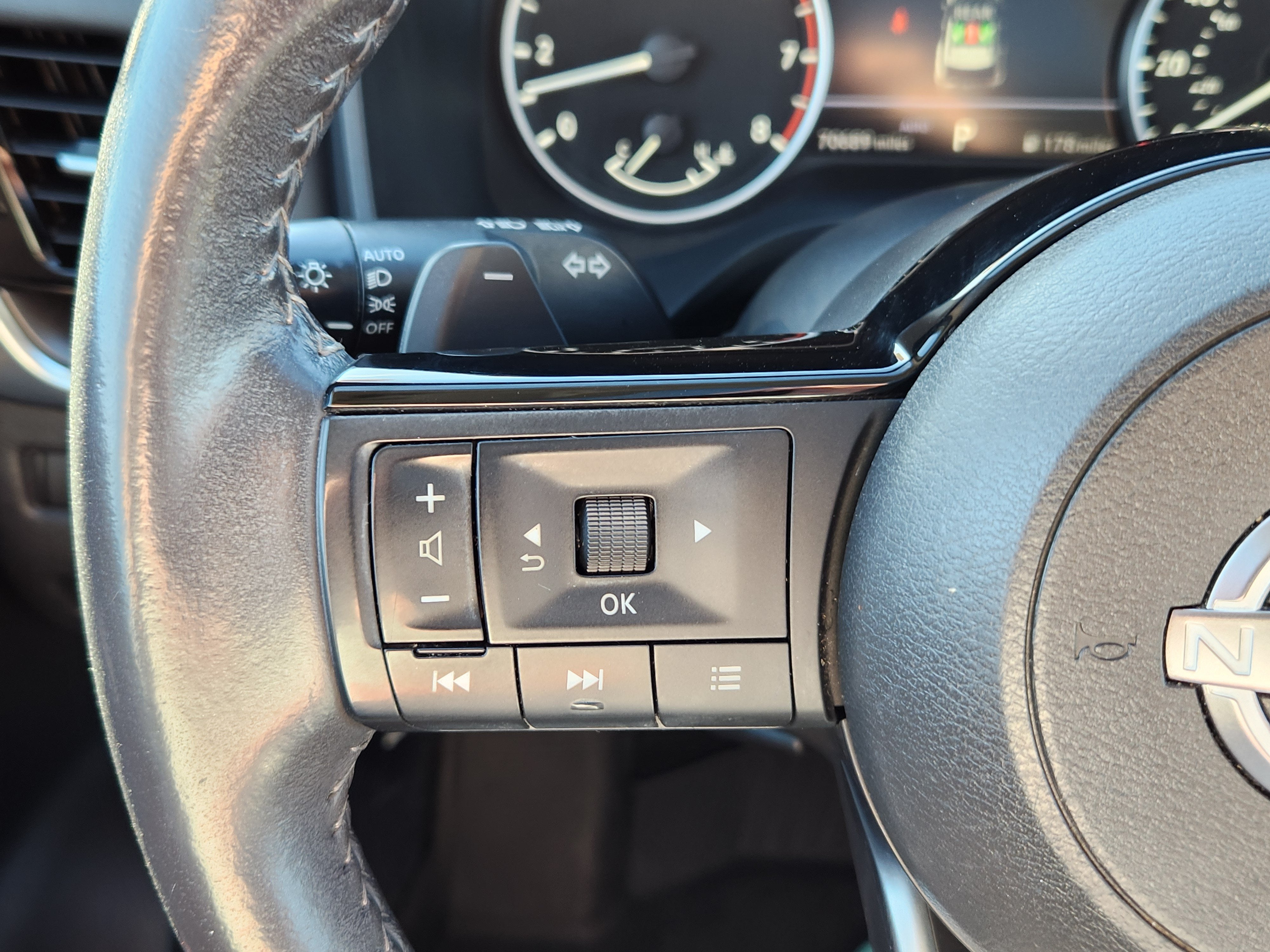 2023 Nissan Rogue SV Intelligent AWD