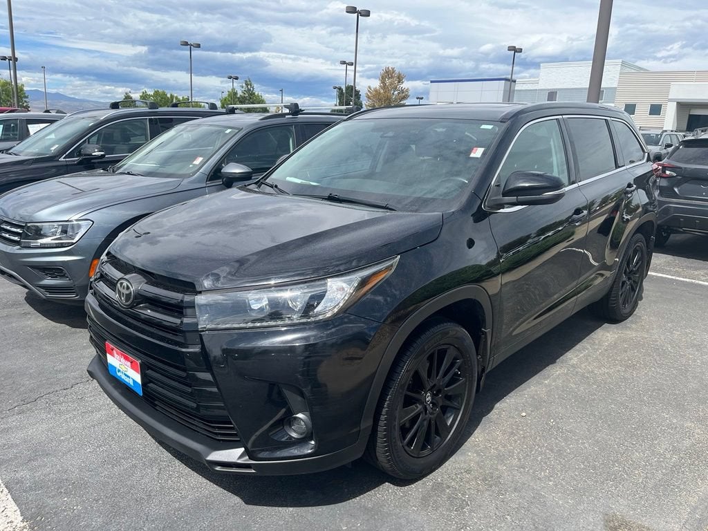 2019 Toyota Highlander SE