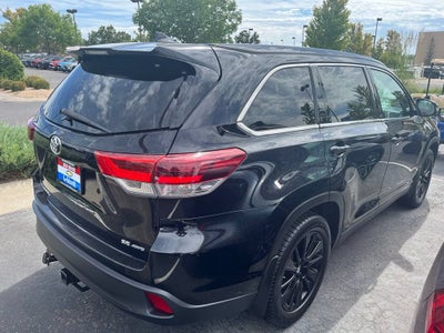 2019 Toyota Highlander SE