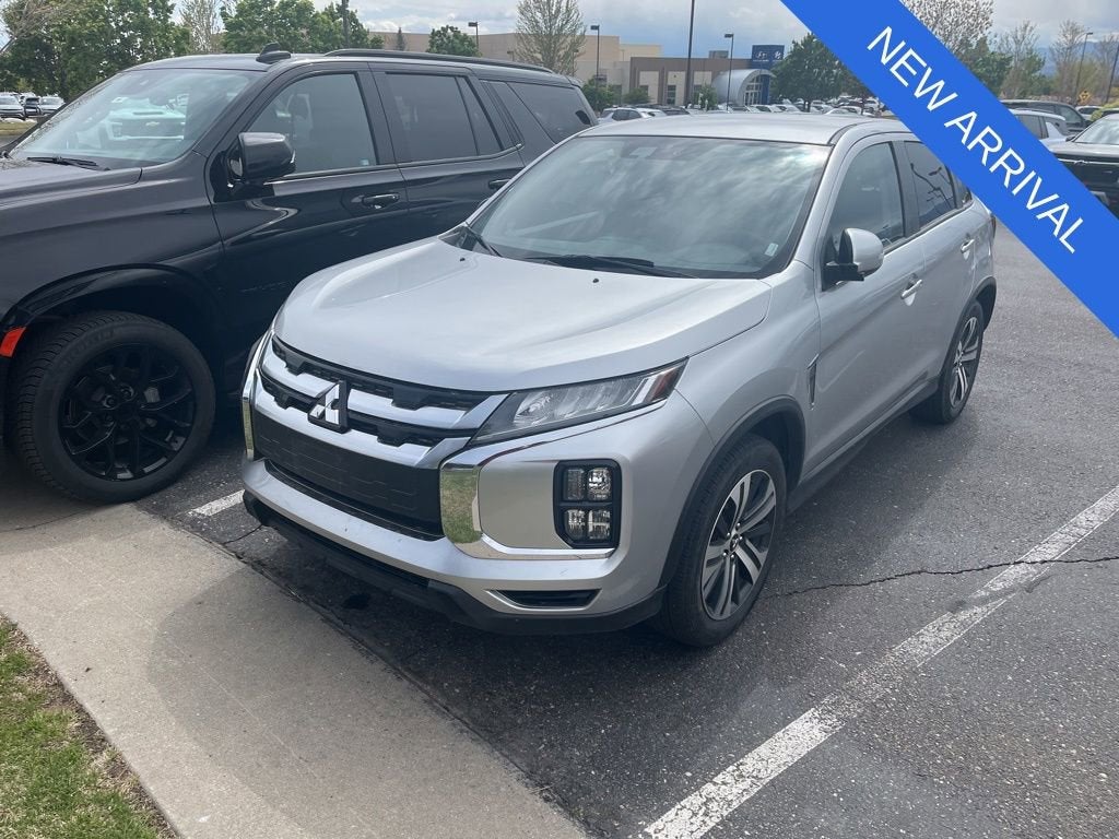2024 Mitsubishi Outlander Sport 2.0 ES AWC CVT's photo