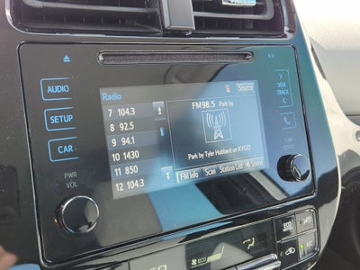 2019 Toyota Prius XLE