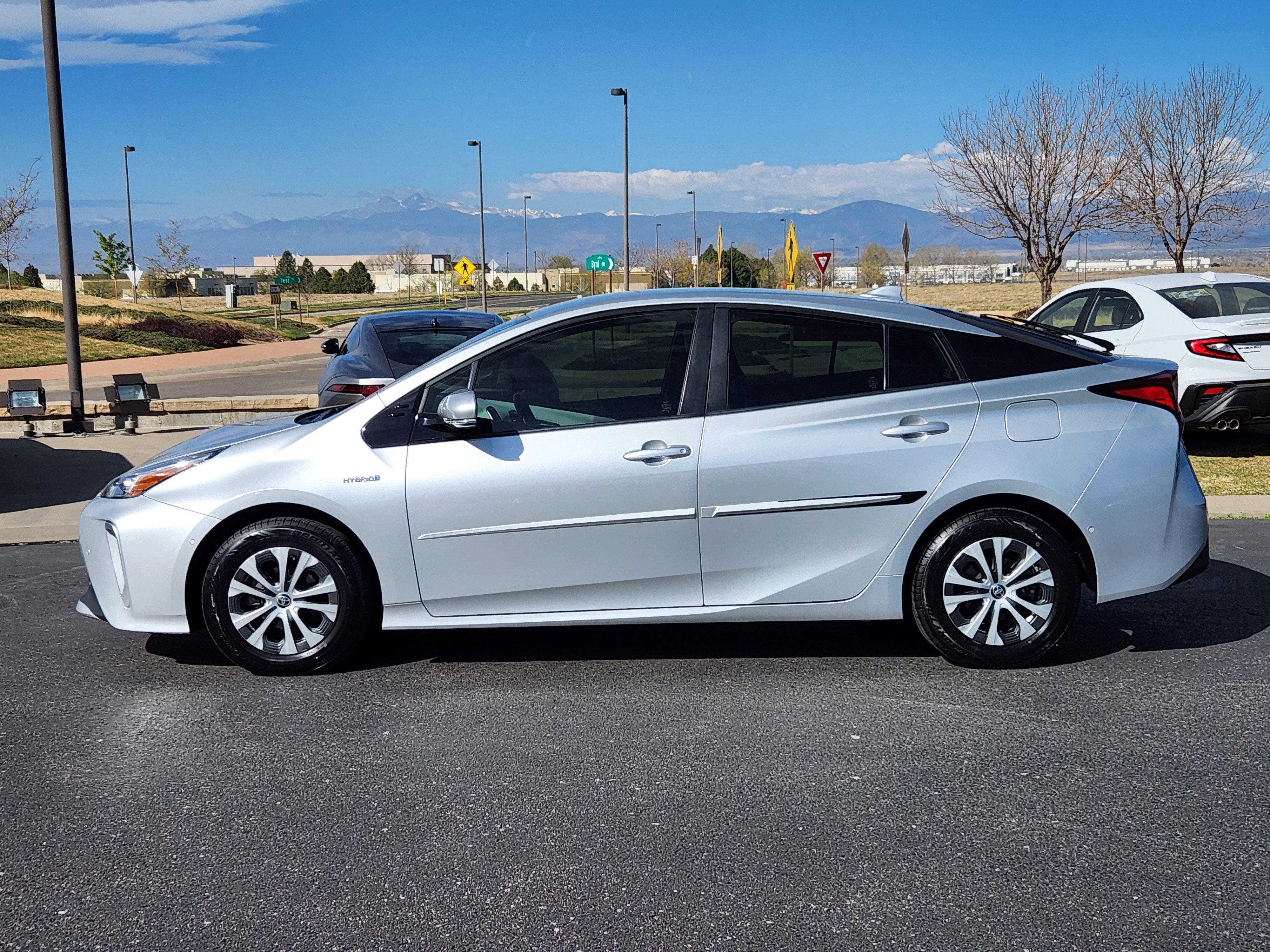 2019 Toyota Prius XLE