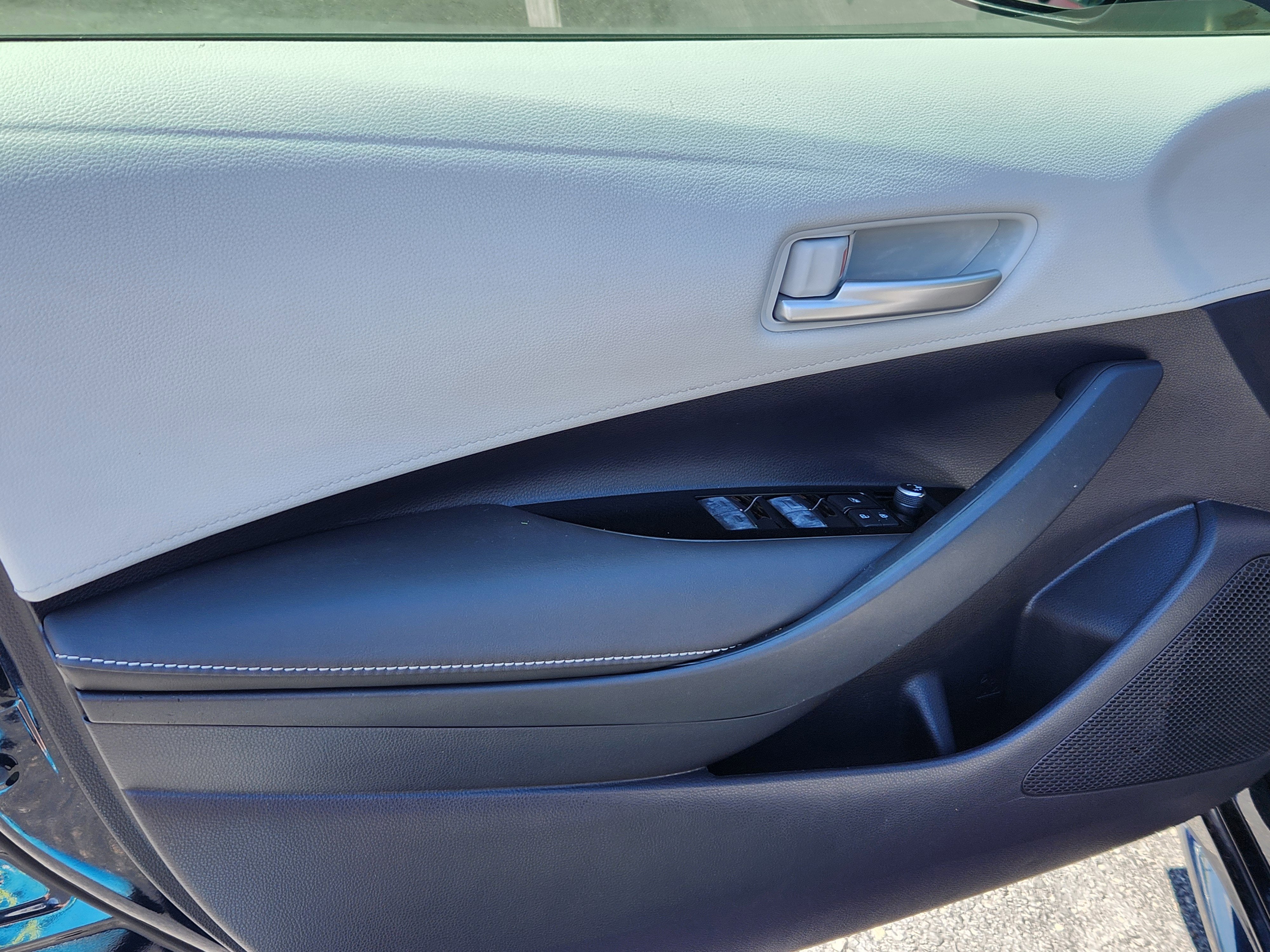 2019 Toyota Corolla Hatchback SE