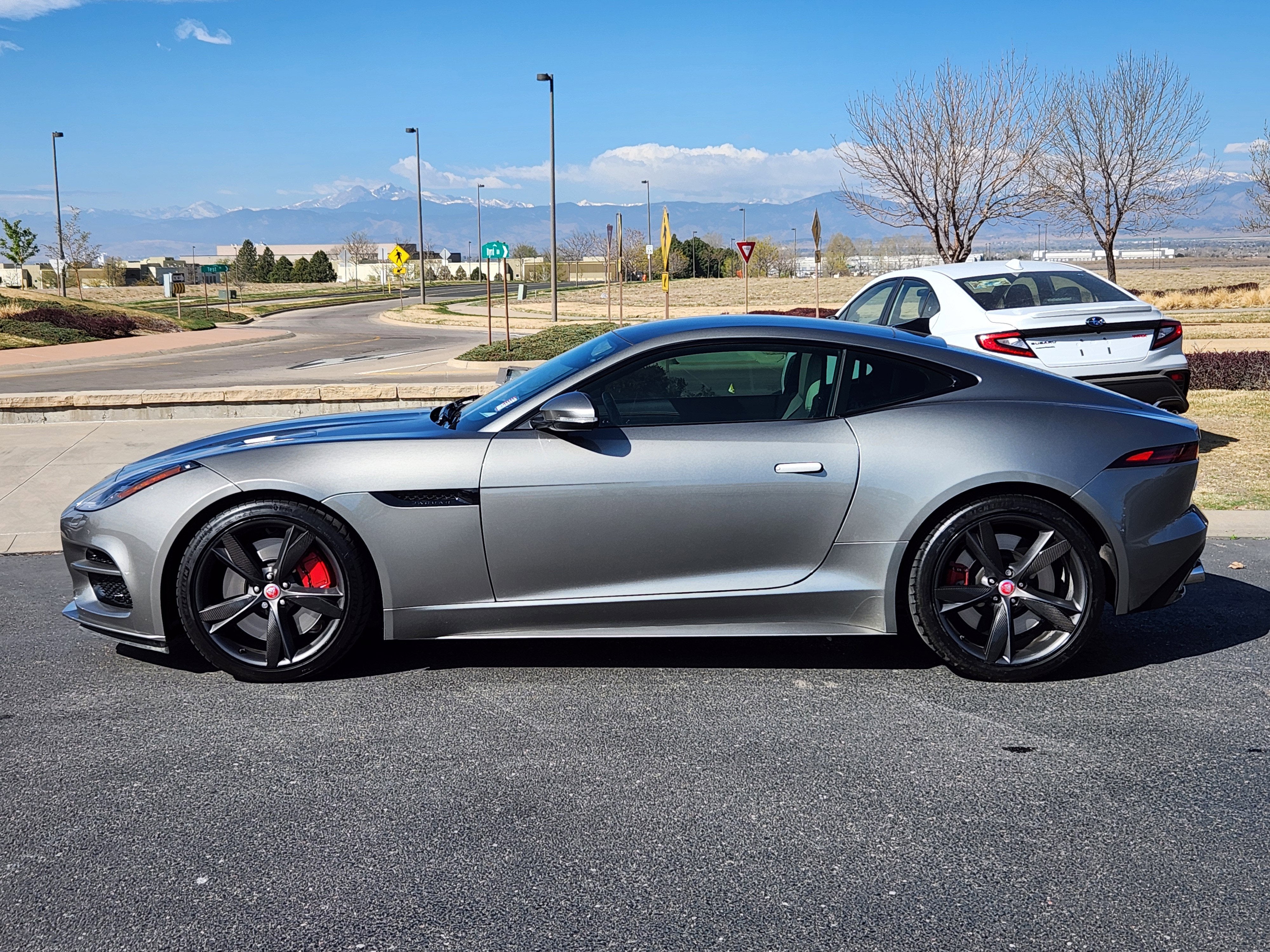 2018 Jaguar F-TYPE R