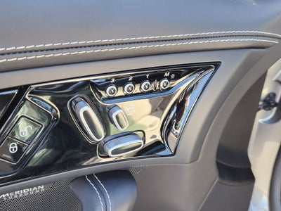 2018 Jaguar F-TYPE R