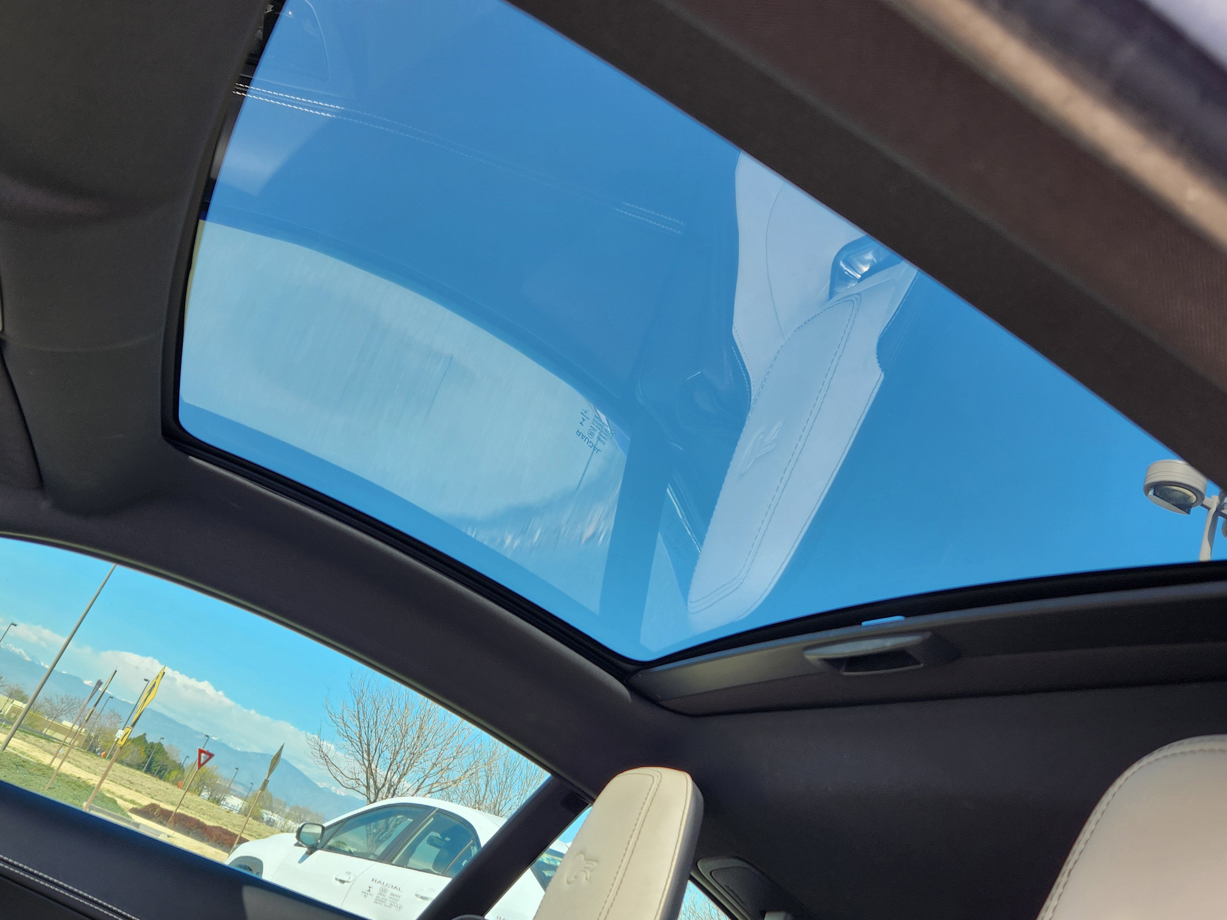 2018 Jaguar F-TYPE R